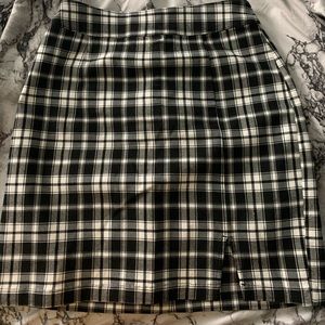 black & white plaid bodycon skirt GARAGE